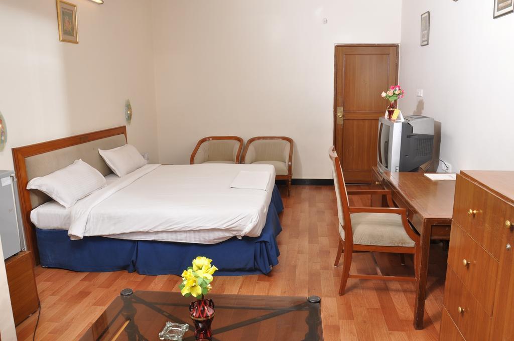 Hotel Sitara Residency Haiderabad Kamer foto