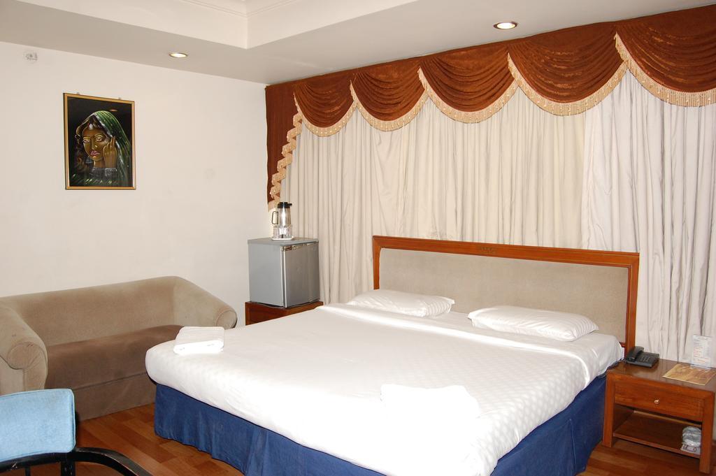 Hotel Sitara Residency Haiderabad Kamer foto