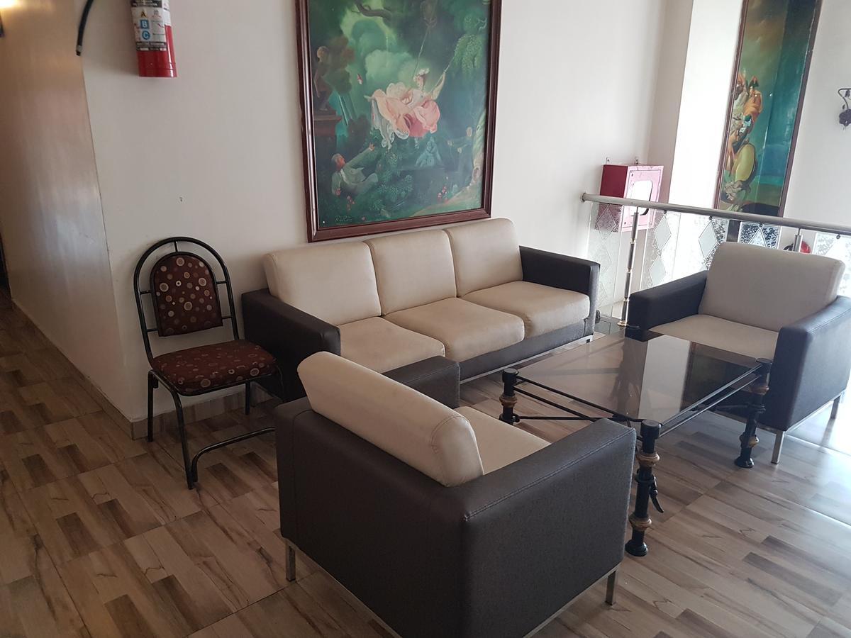 Hotel Sitara Residency Haiderabad Buitenkant foto