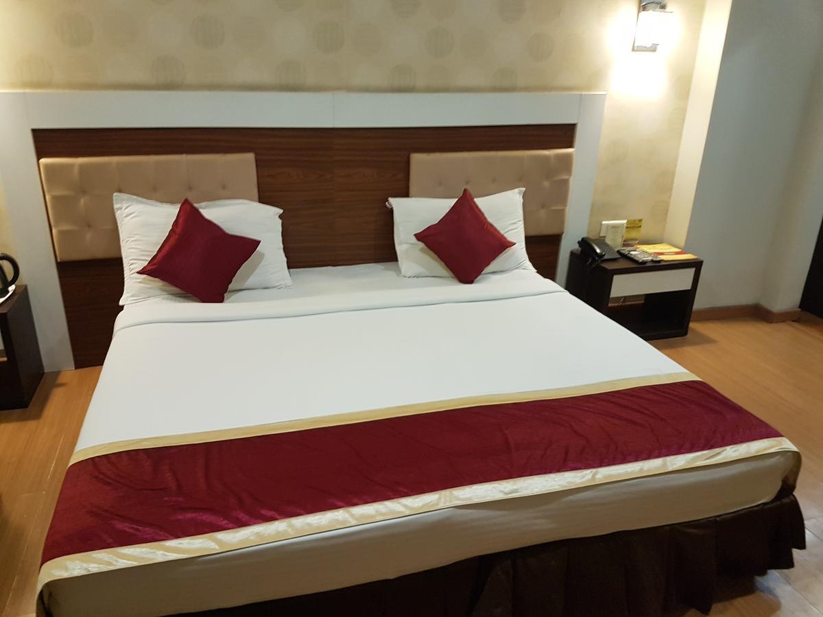 Hotel Sitara Residency Haiderabad Buitenkant foto