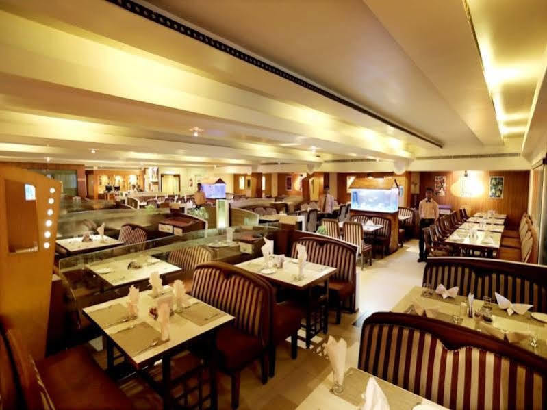Hotel Sitara Residency Haiderabad Buitenkant foto